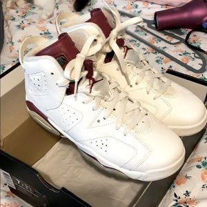 Air Jordan retro 6s (Make an Offer)